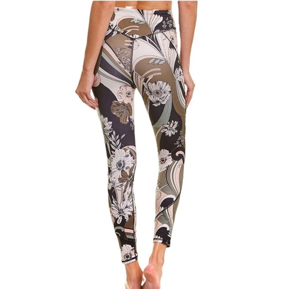 Free People Floral Women's Leggings - Picture 3 of 10